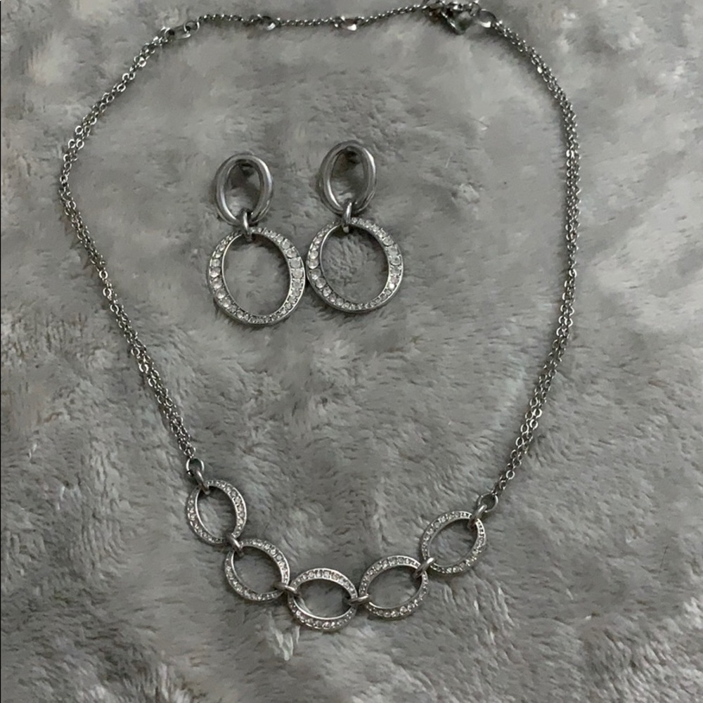 Retired Chloe + Isabel necklace and earrings
